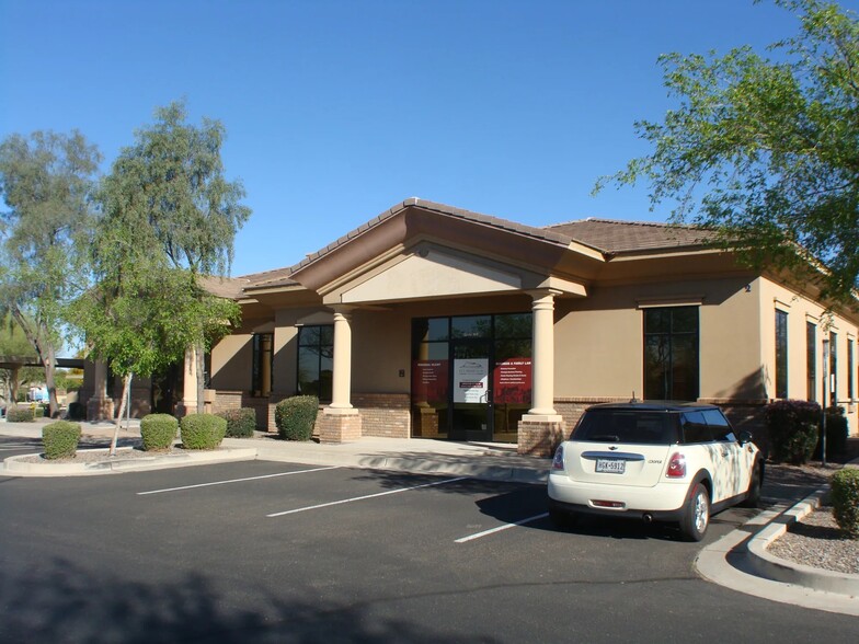 1635 N Greenfield Rd, Mesa, AZ for rent - Building Photo - Image 1 of 10