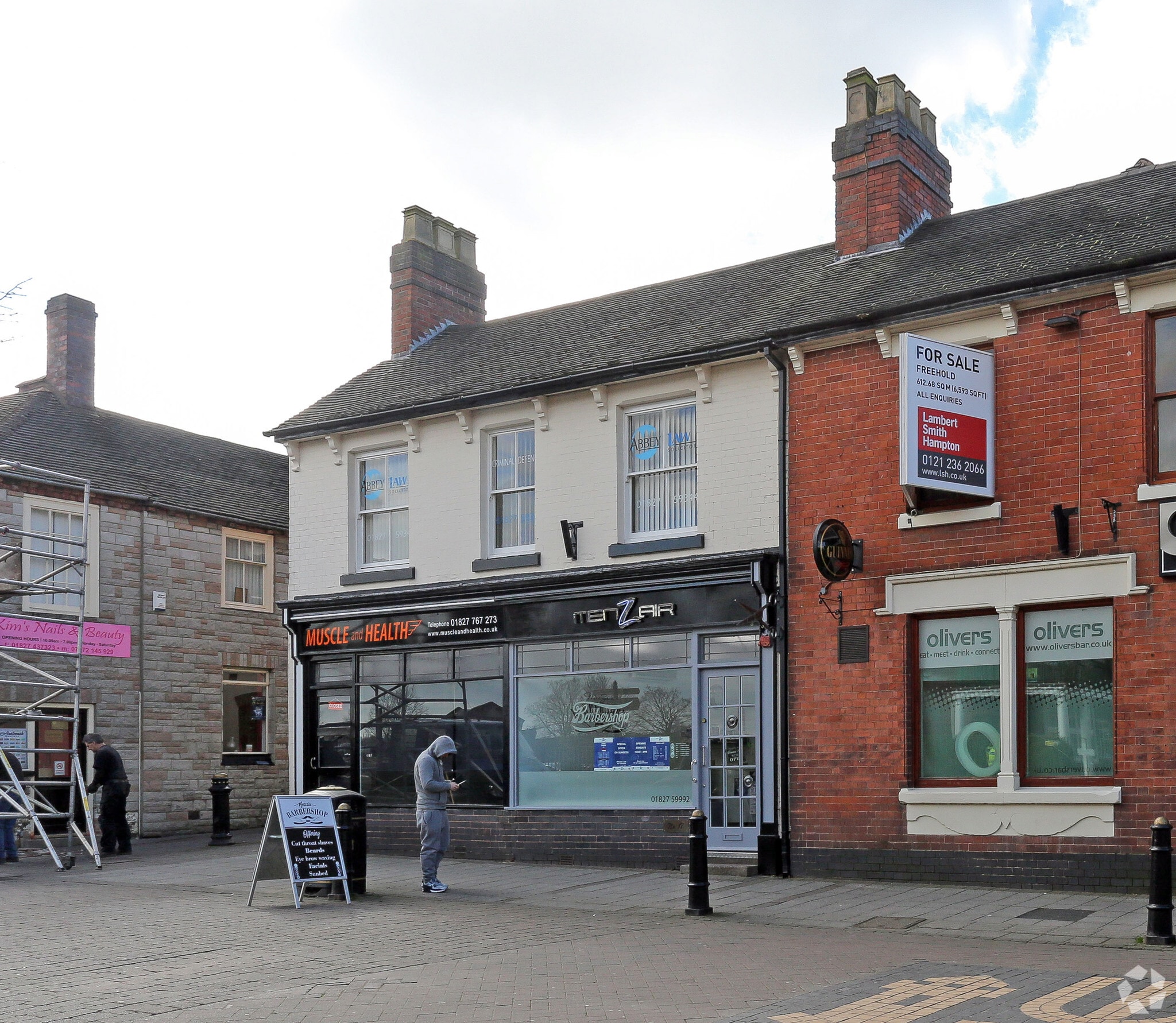 17 Lower Gungate, Tamworth to rent Building Photo- Image 1 of 1