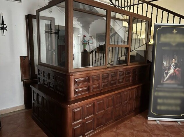 Retail in Chinchón, Madrid to rent Interior Photo- Image 1 of 13