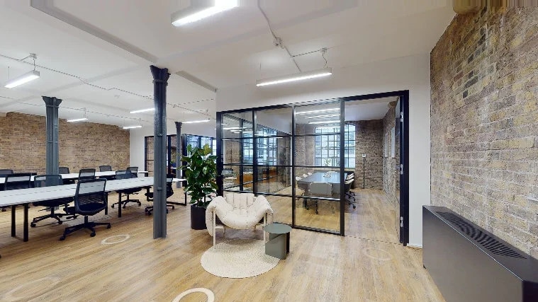 14 Gowers Walk, London to rent - Matterport 3D Scan - Image 2 of 29