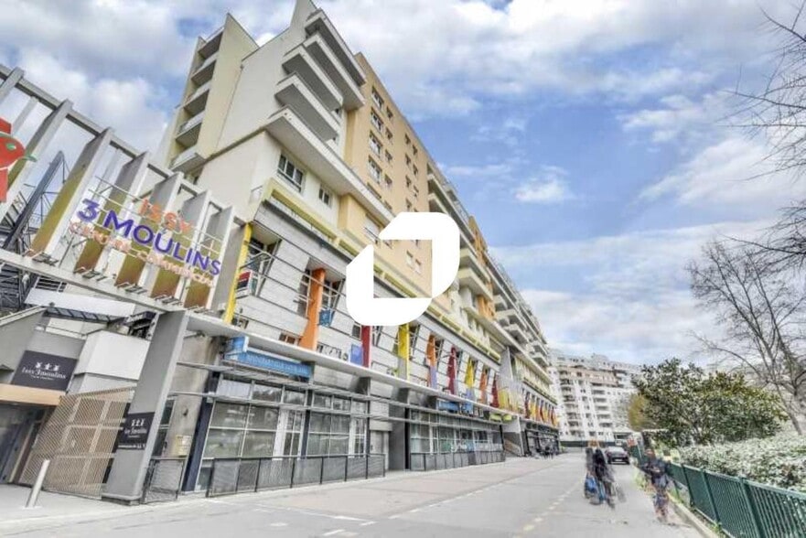 15 Allée Sainte-Lucie, Issy-les-Moulineaux to rent - Building Photo - Image 1 of 7