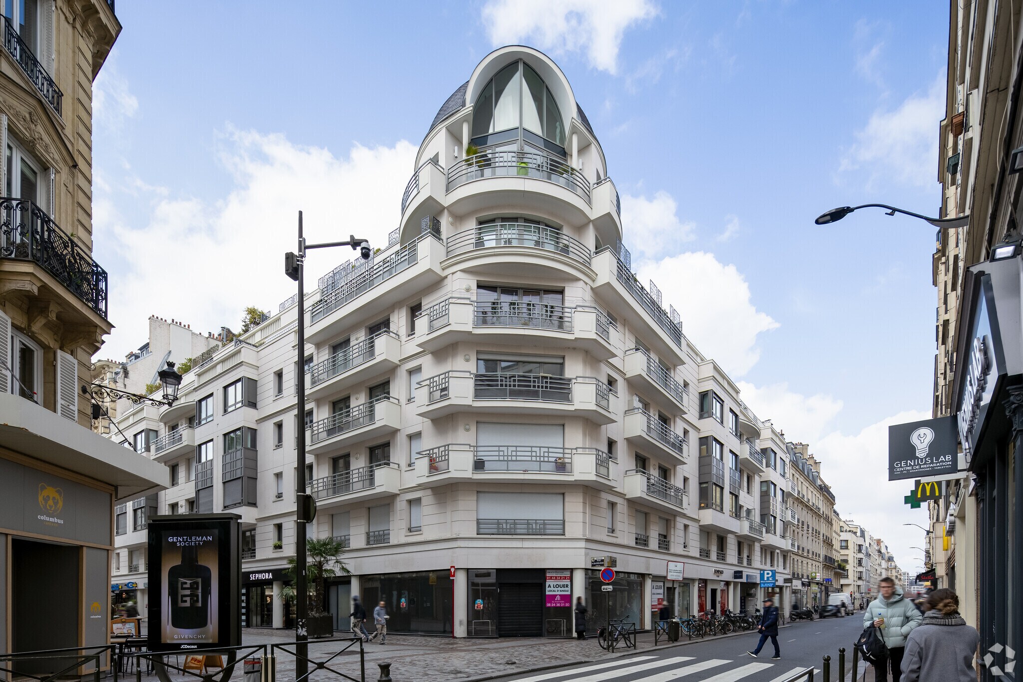 37 Rue Du President Wilson, Levallois-Perret to rent Primary Photo- Image 1 of 11
