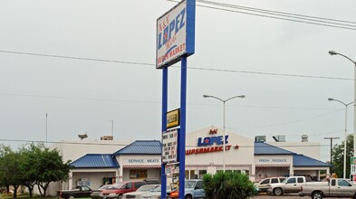 2814 International Blvd, Brownsville, TX for rent Building Photo- Image 1 of 7