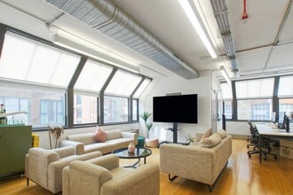 100 Clifton St, London to rent Building Photo- Image 2 of 8