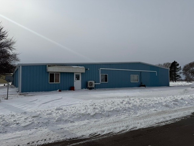 217 Meridian Rd, Mapleton, ND to rent - Building Photo - Image 1 of 10