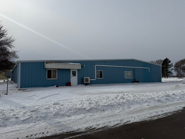 217 Meridian Rd, Mapleton, ND to rent Building Photo- Image 1 of 11