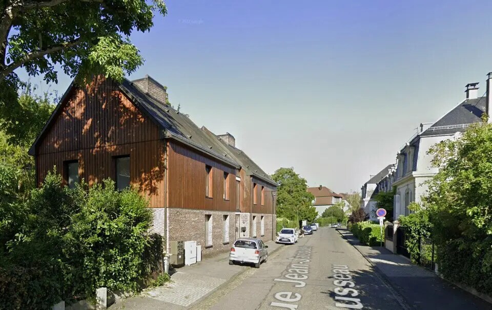Vente Bureaux 620 m² - Photo 1
