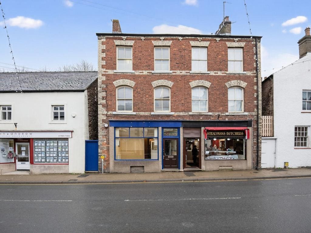 21 Market St, Kirkby Stephen to rent Building Photo- Image 1 of 15
