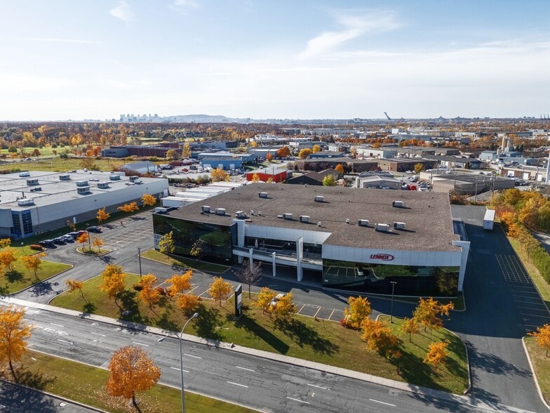 2625-2655 Boul Jacques-Cartier E, Longueuil, QC to rent - Building Photo - Image 3 of 25