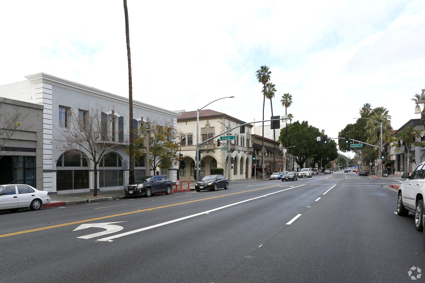 3800 Orange St, Riverside, CA 92501 UK