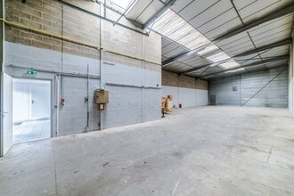 Rue Calmette Guerin, Sartrouville to rent Interior Photo- Image 1 of 8