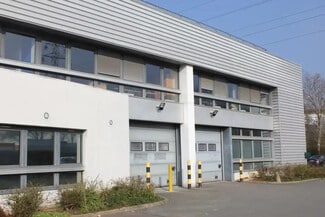 More details for 3 Avenue Le Verrier, Trappes - Office, Light Industrial to Rent