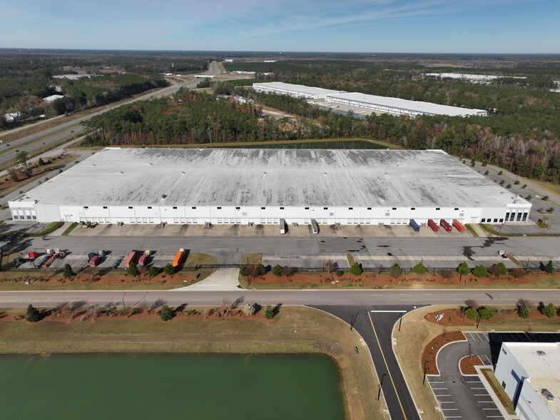 537 Omni Industrial Blvd, Summerville, SC for rent - Building Photo - Image 1 of 7