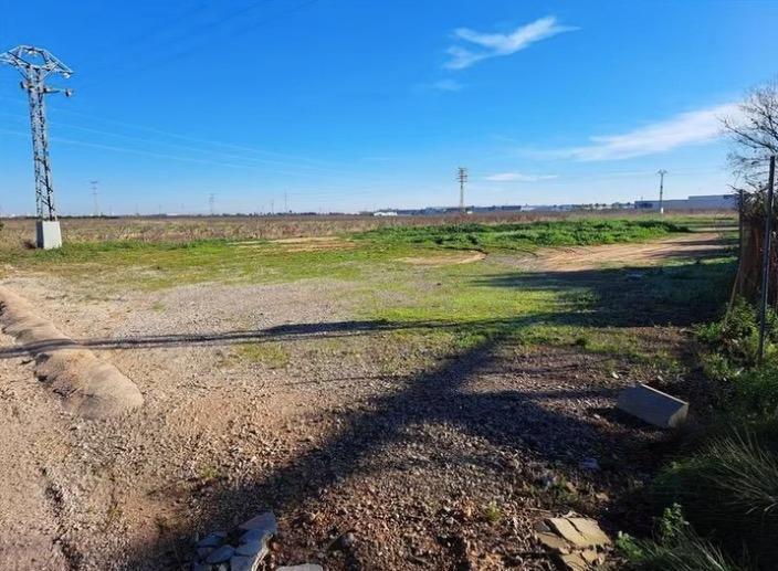 Land in València, Valencia for sale Primary Photo- Image 1 of 8