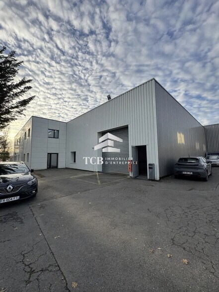 Light Industrial in Carquefou to rent - Building Photo - Image 2 of 19