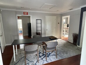 2307 Mount Vernon St, Orlando, FL for rent Interior Photo- Image 1 of 3