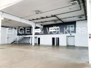 Industrial in Llinars del Vallès, Barcelona to rent Interior Photo- Image 1 of 15