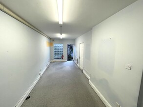 3B Dicconson Ter, Lytham St Annes for rent Interior Photo- Image 1 of 6