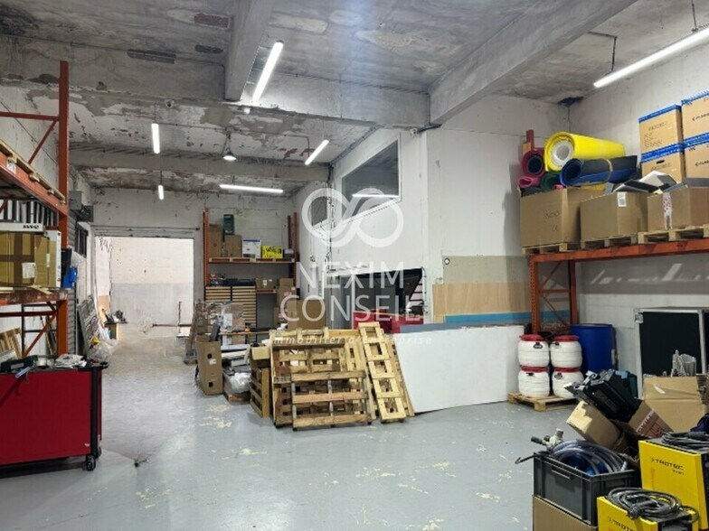 Light Industrial in La Courneuve to rent - Interior Photo - Image 3 of 4