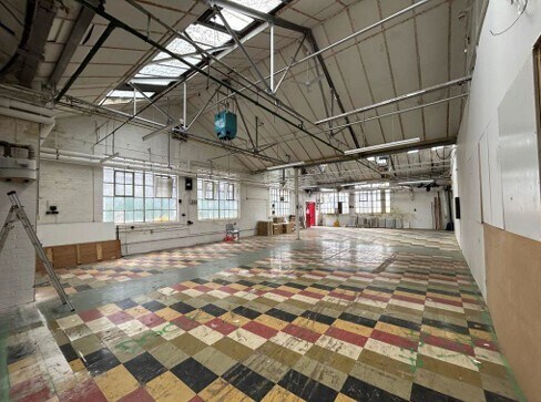 Eastern Av, Dunstable to rent Interior Photo- Image 1 of 2