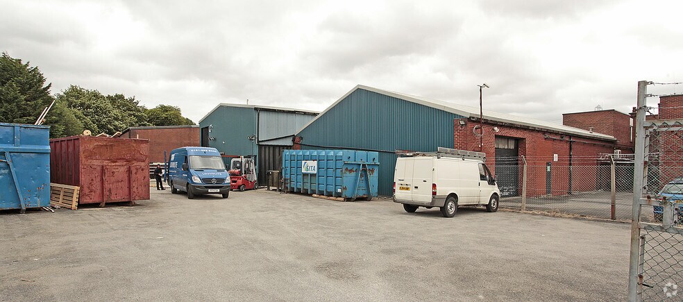 Battersea Rd, Stockport for sale - Building Photo - Image 3 of 6