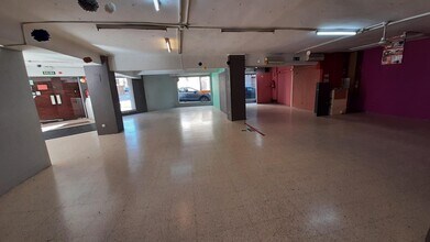 Retail in Igualada, Barcelona to rent Interior Photo- Image 2 of 5