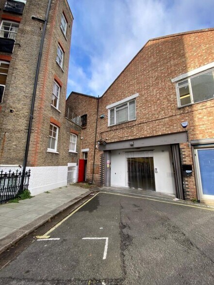4 Challoner Crescent, London for sale - Building Photo - Image 1 of 1