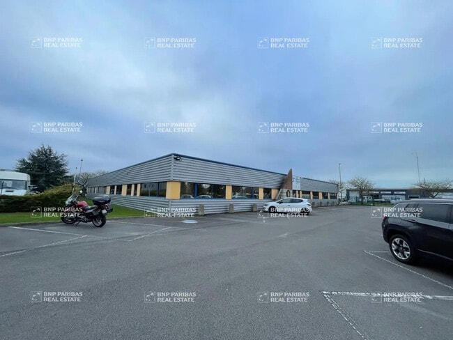 Vente Bureaux 978 m²