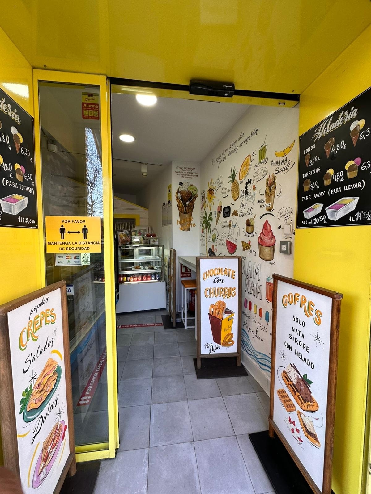 Retail in Madrid, Madrid to rent Primary Photo- Image 1 of 4