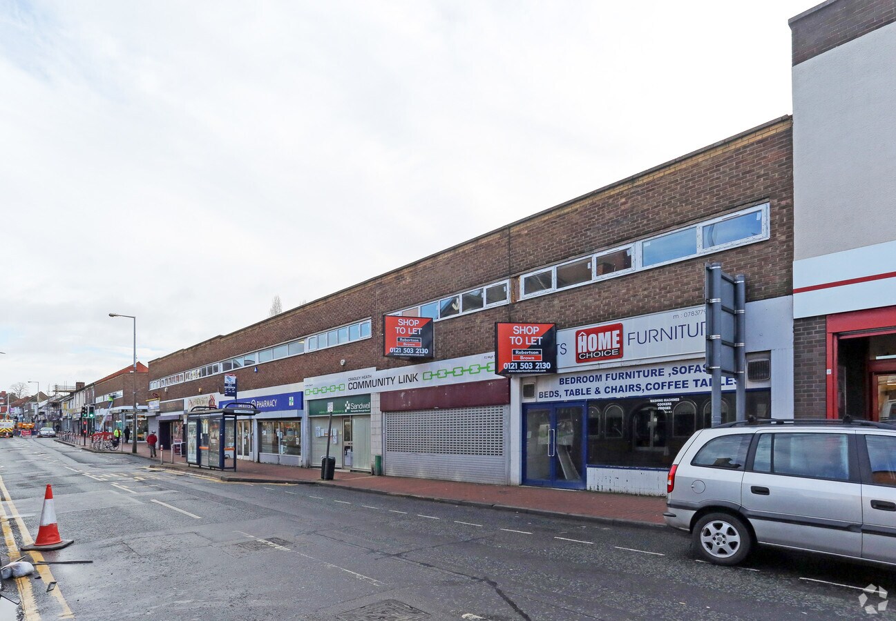 High St, Cradley Heath B64 5HH