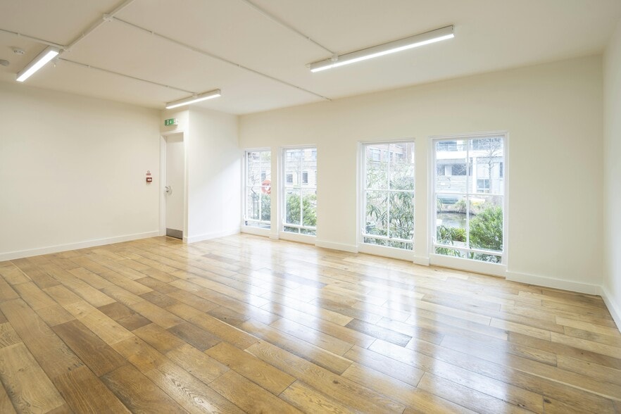 44-48 Wharf Rd, London to rent - Building Photo - Image 2 of 95