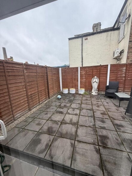 367 Katherine Rd, London to rent - Building Photo - Image 3 of 14