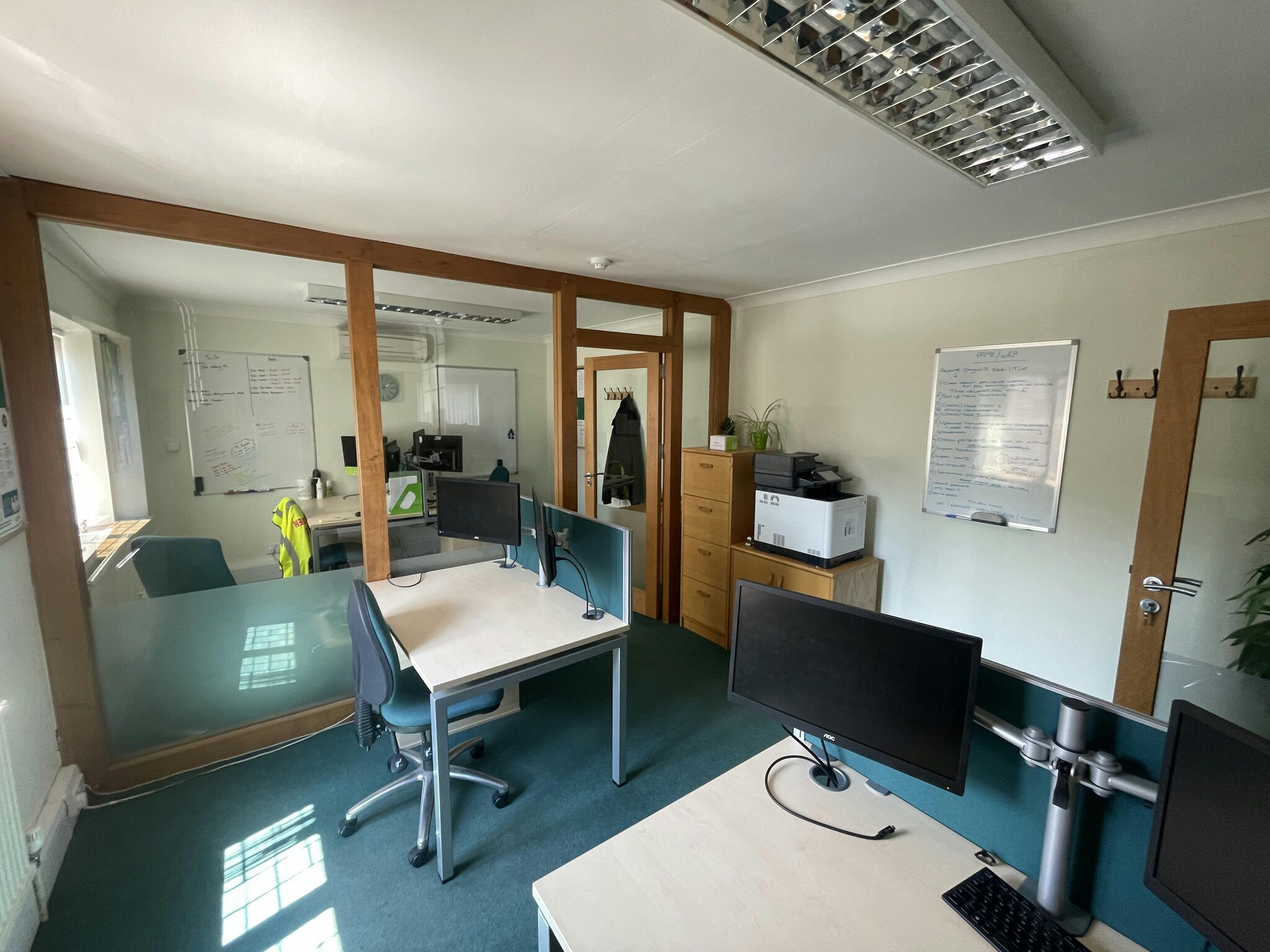 34 Upper High St, Thame to rent Interior Photo- Image 1 of 3