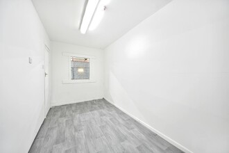 24 Craigmont St, Glasgow for rent Interior Photo- Image 2 of 7