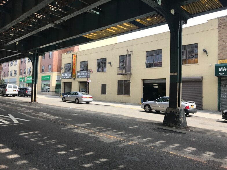 2010 Westchester Ave, Bronx, NY for rent - Building Photo - Image 2 of 4