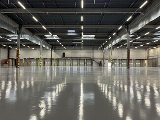 More details for 2 Rue De La Ferme Saint Ladre, Fosses - Industrial to Rent