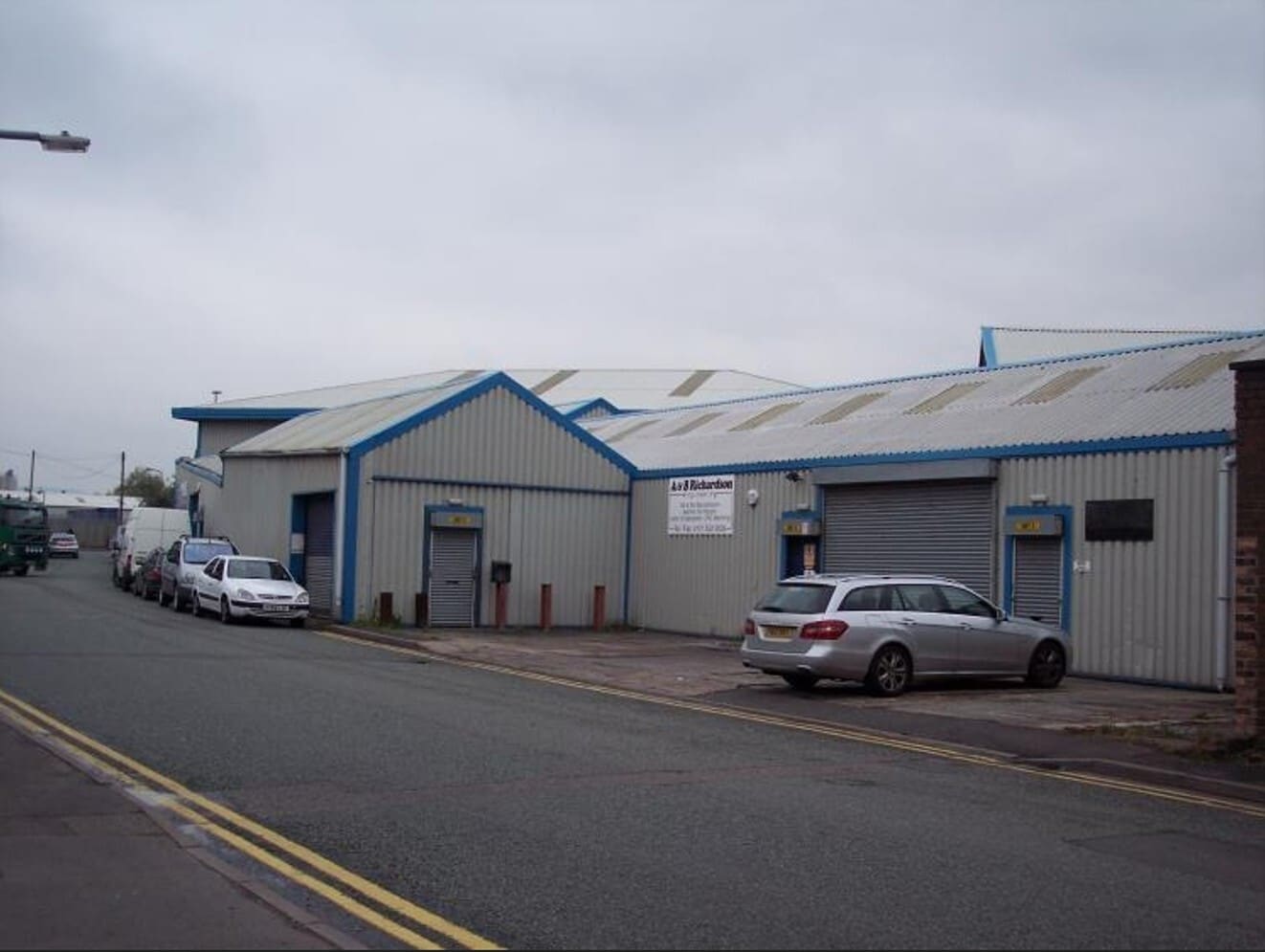 Potters Ln, Wednesbury to rent Building Photo- Image 1 of 3