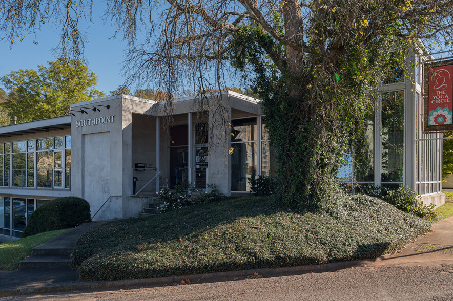 1425 Richard Arrington Jr Blvd S, Birmingham, AL for rent - Building Photo - Image 3 of 10