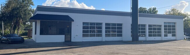 More details for 300 W State Road 434, Longwood, FL - Retail to Rent