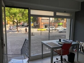 Retail in Mataró, Barcelona to rent Interior Photo- Image 1 of 10
