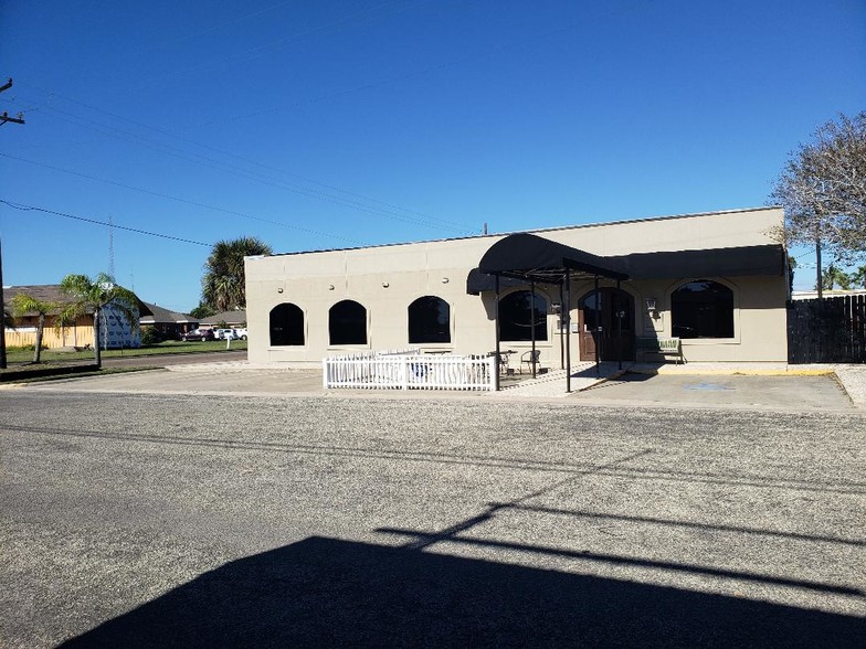 1008 E North St, Rockport, TX for sale - Building Photo - Image 1 of 1