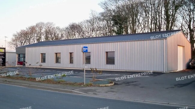 Location Bureaux 260 m²