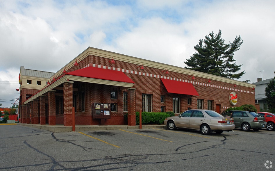 4016 Dixie Hwy, Erlanger, KY for sale - Building Photo - Image 1 of 2