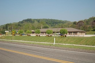 940 S Market St, Loudonville, OH for sale Primary Photo- Image 1 of 1