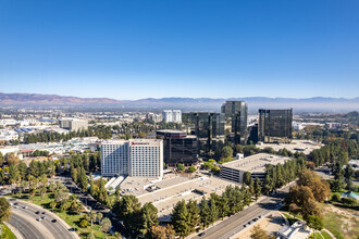 21650 Oxnard St, Woodland Hills, CA - aerial  map view