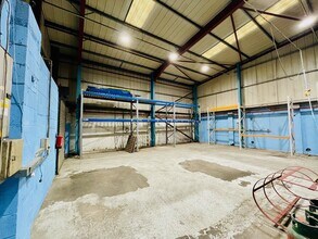 Palatine St, Manchester to rent Interior Photo- Image 2 of 3