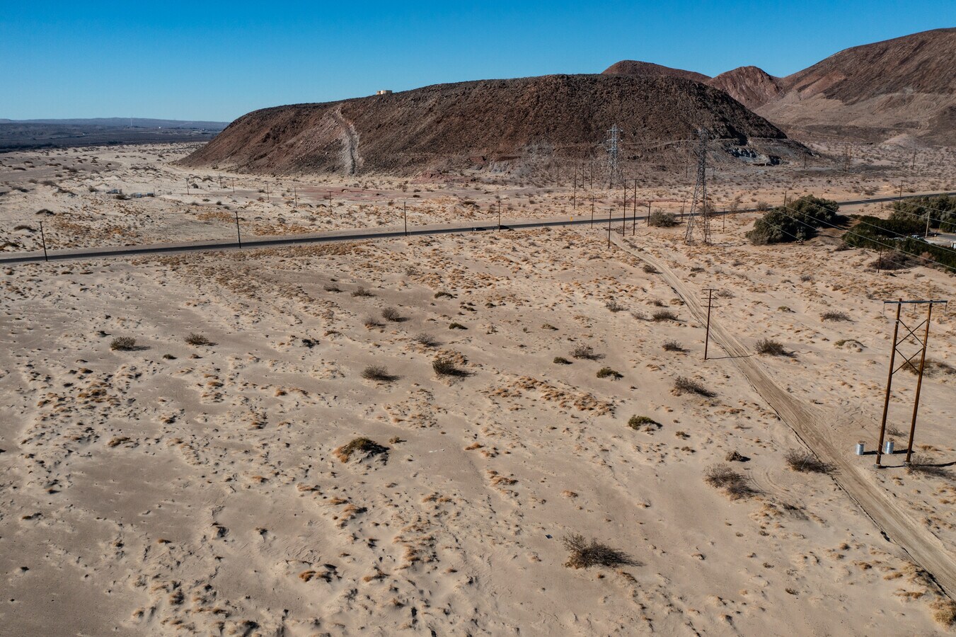 Daggett Yermo Hwy 40, Daggett 92327 Daggett Yermo Rd, Dagget Ca 2.