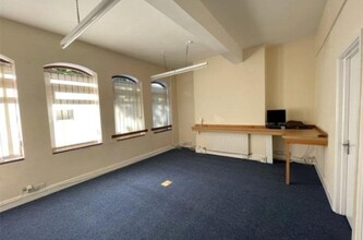 18 Nelson St, Southend On Sea for rent Interior Photo- Image 1 of 3