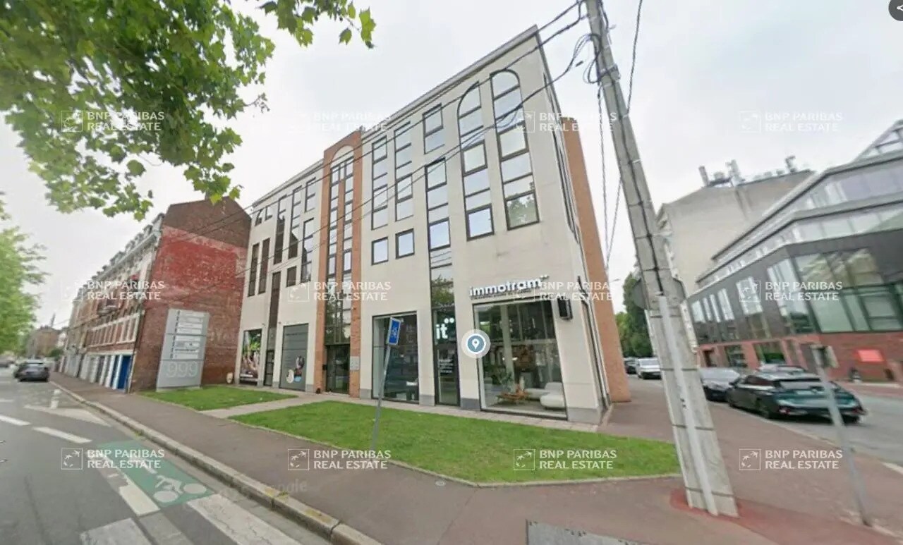 Office in Marcq-en-Baroeul to rent Building Photo- Image 1 of 9