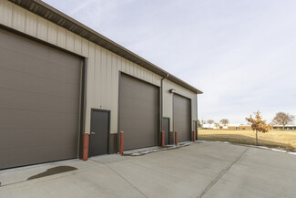 More details for 2933 Geraldine Rd, Waterloo, IA - Industrial for Rent